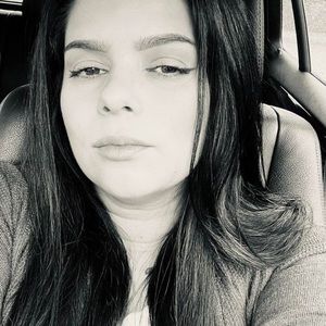 Meet your Posher, Vera